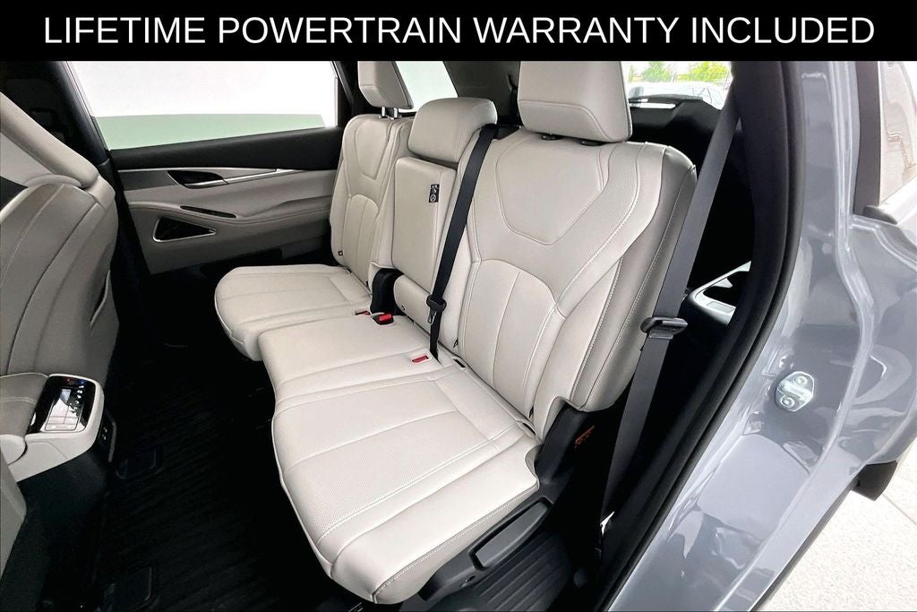 2027 INFINITI QX60 LUXE