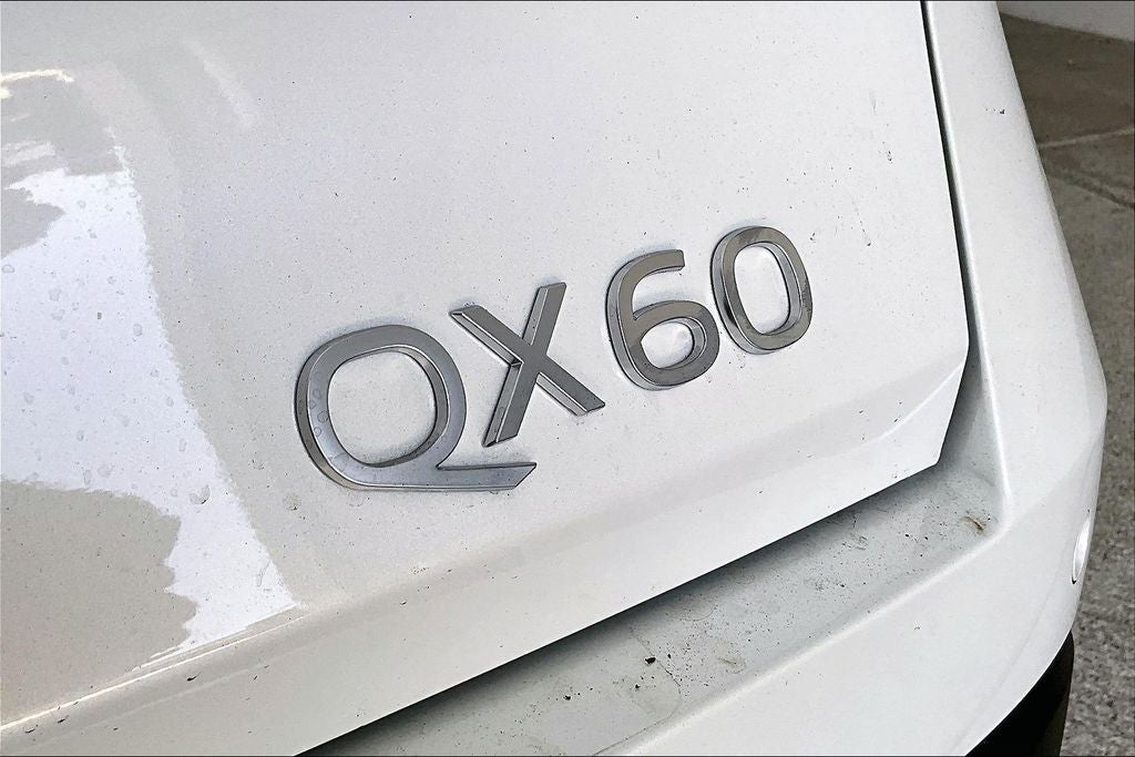 2027 INFINITI QX60 LUXE
