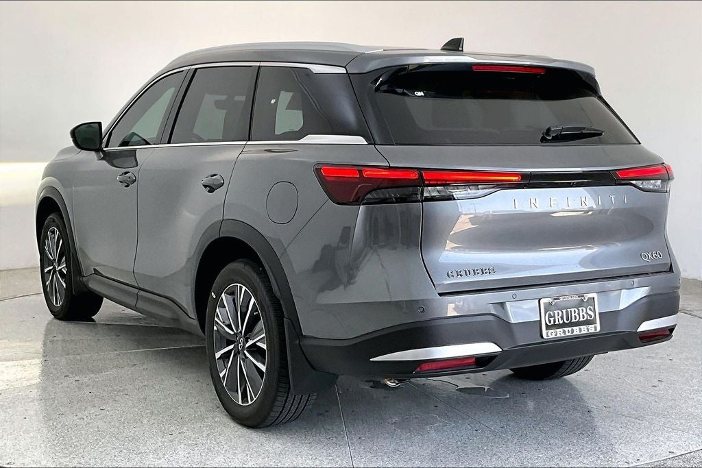 2027 INFINITI QX60 LUXE