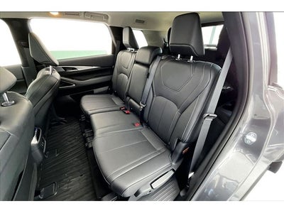 2027 INFINITI QX60 LUXE