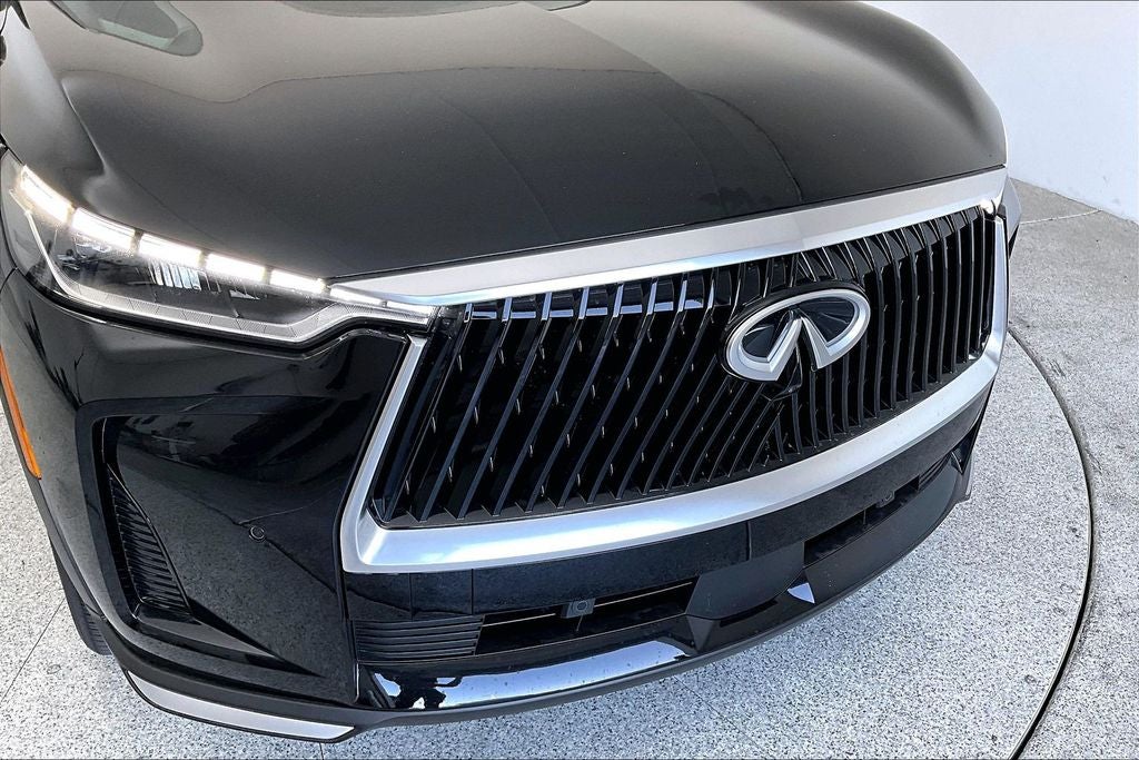 2027 INFINITI QX60 LUXE