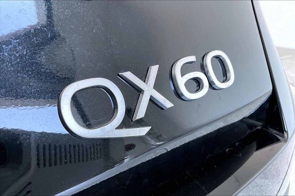 2027 INFINITI QX60 LUXE