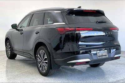 2027 INFINITI QX60 LUXE