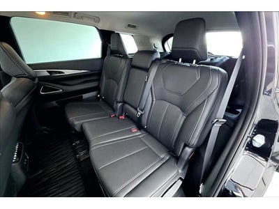 2027 INFINITI QX60 LUXE