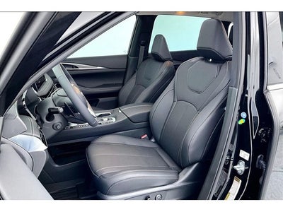 2027 INFINITI QX60 LUXE