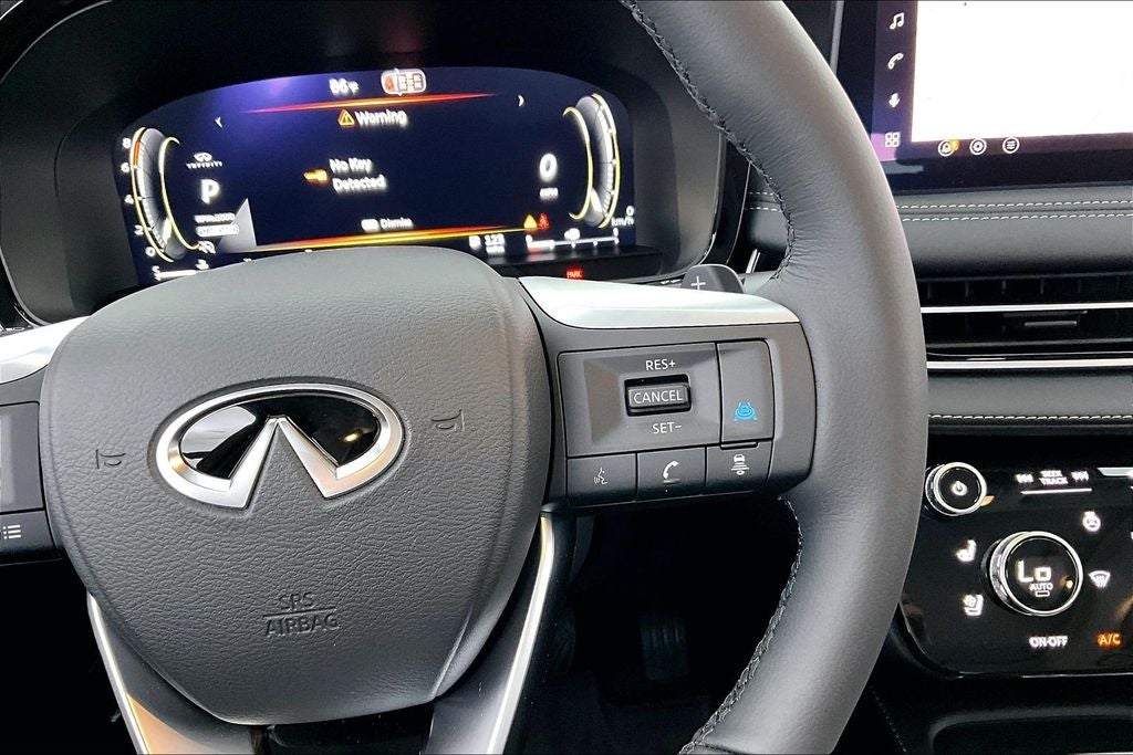2027 INFINITI QX60 LUXE