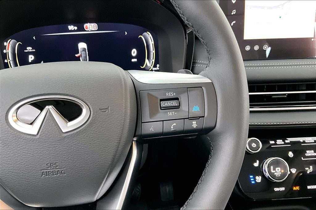 2027 INFINITI QX60 LUXE