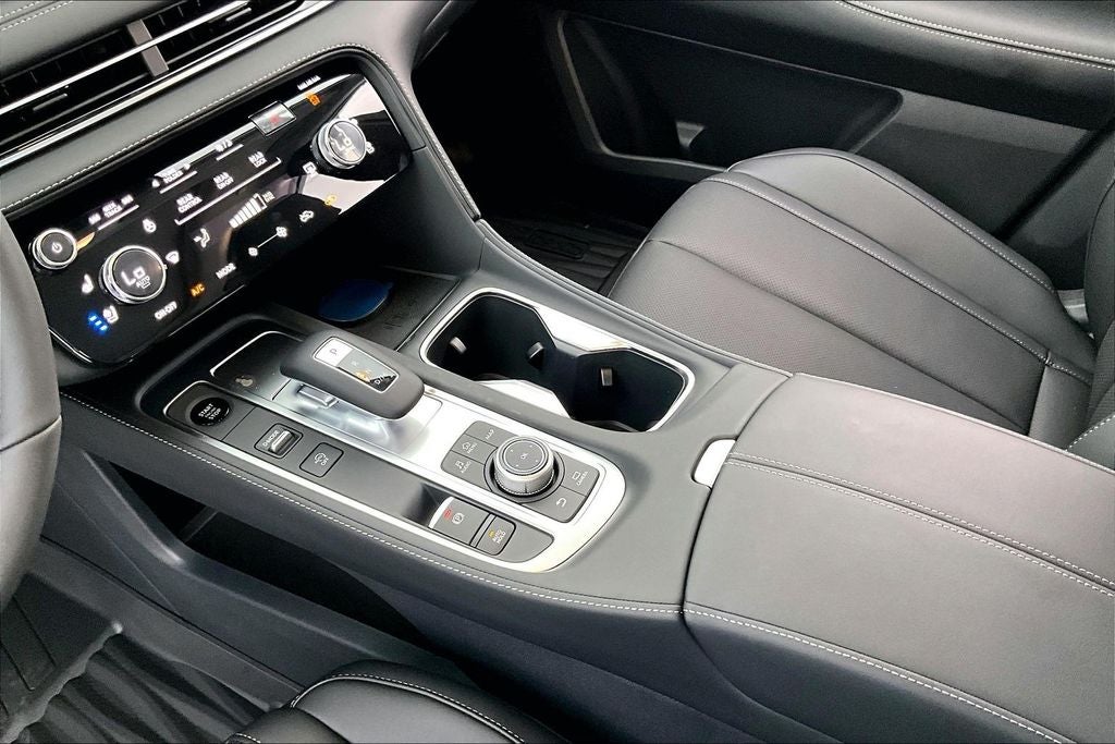 2027 INFINITI QX60 LUXE