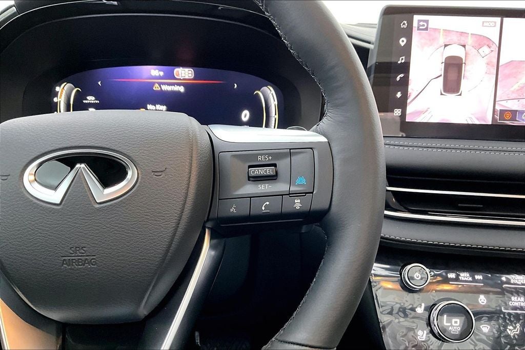 2027 INFINITI QX60 LUXE