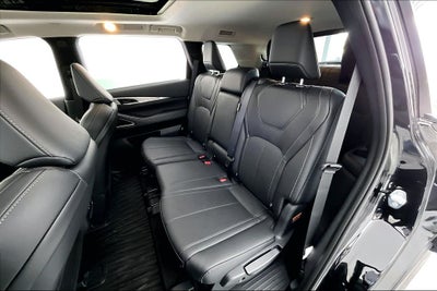 2027 INFINITI QX60 LUXE