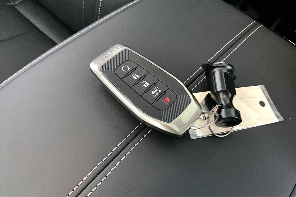 2027 INFINITI QX60 LUXE