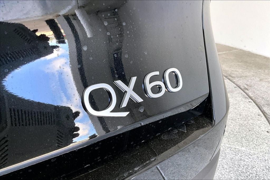 2027 INFINITI QX60 LUXE
