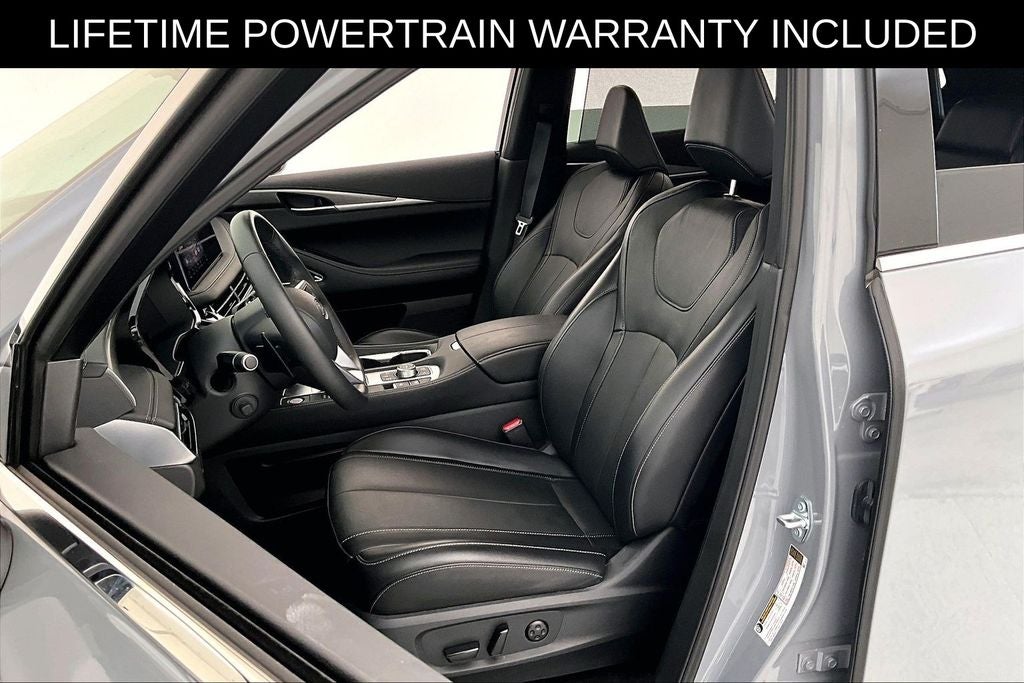 2025 INFINITI QX60 LUXE
