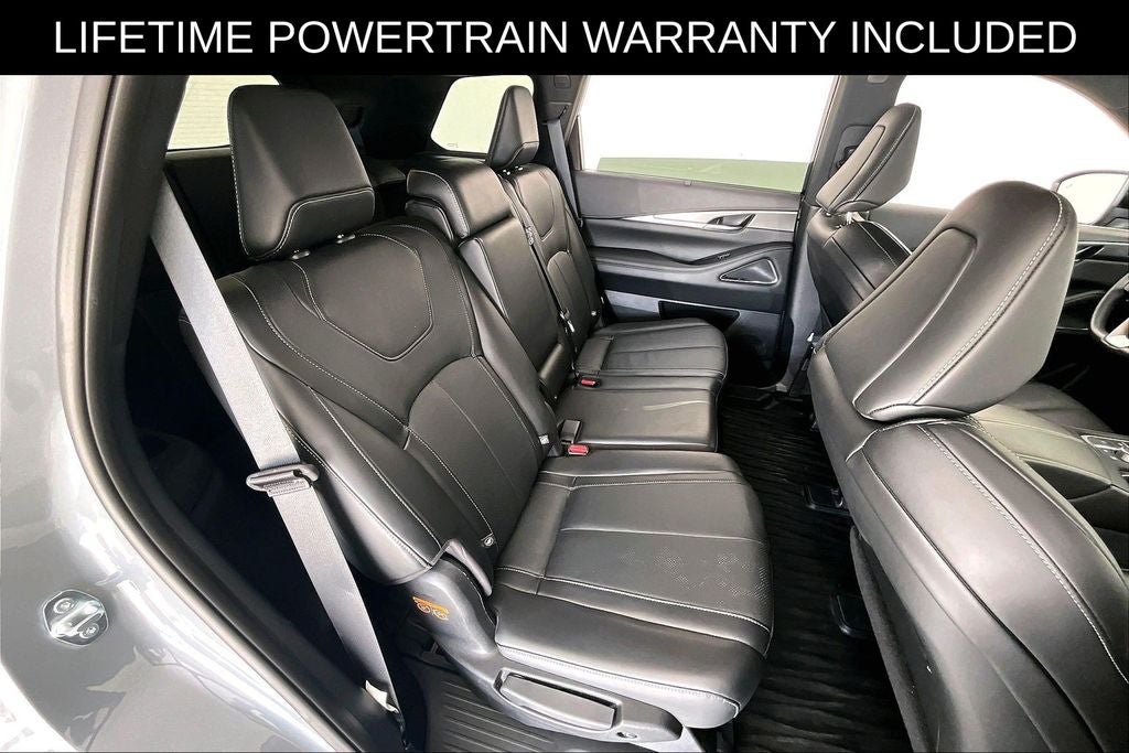 2025 INFINITI QX60 LUXE