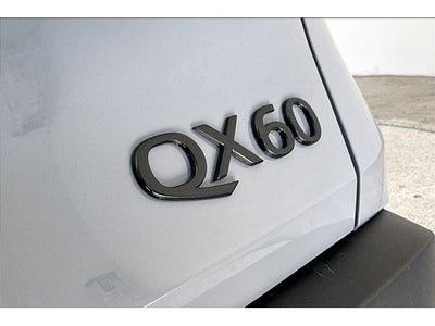 2025 INFINITI QX60 LUXE