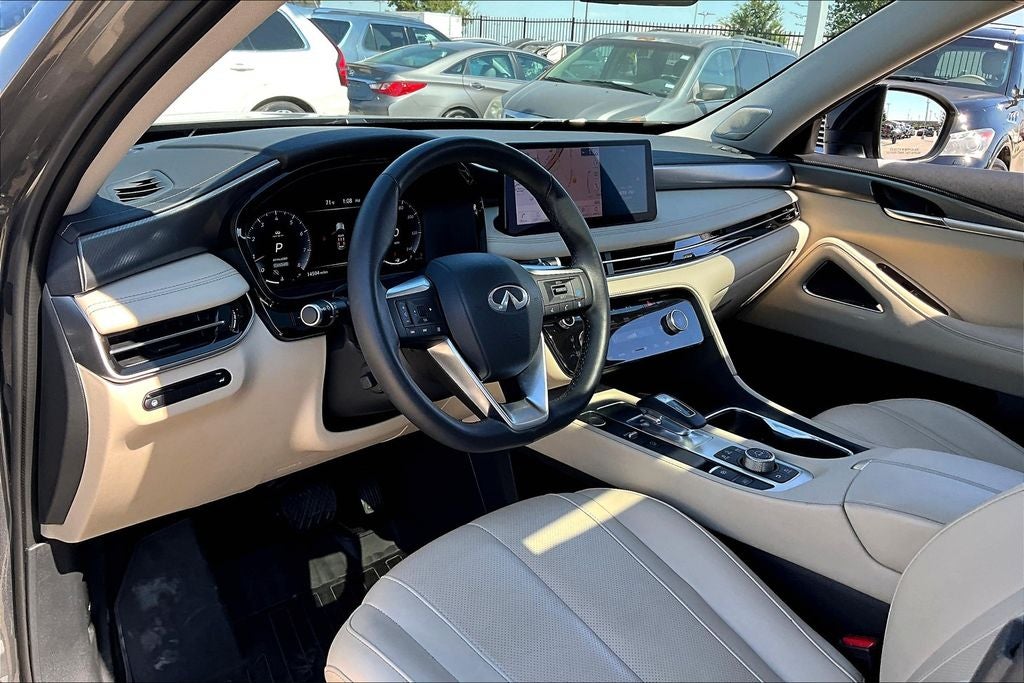 2025 INFINITI QX60 LUXE