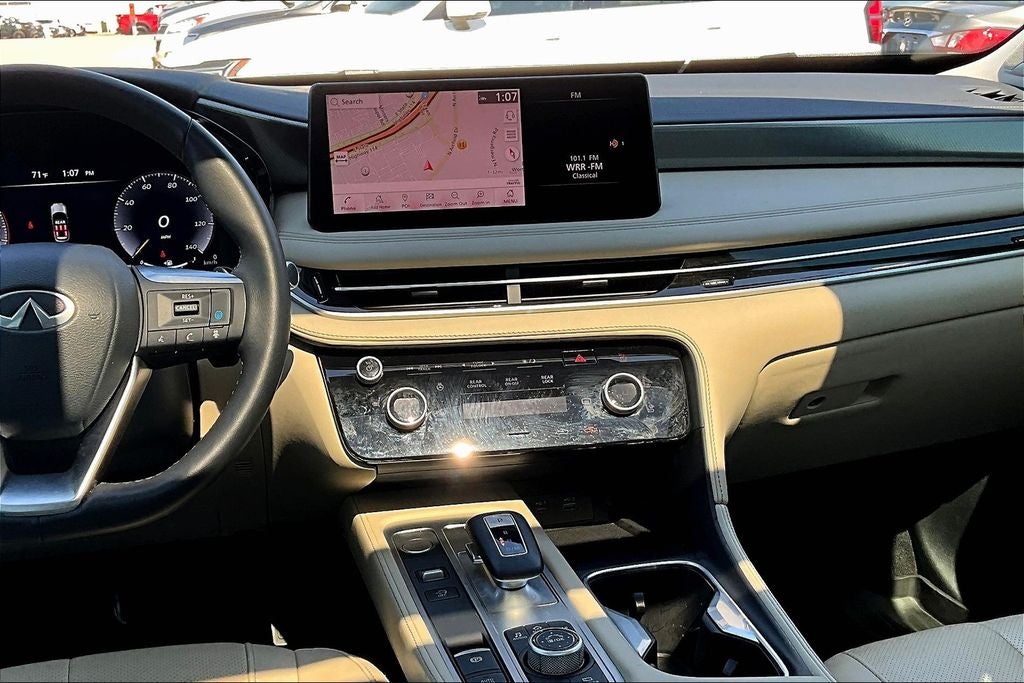 2025 INFINITI QX60 LUXE