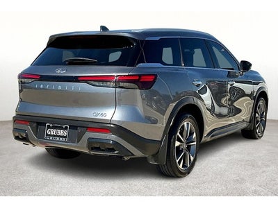 2025 INFINITI QX60 LUXE