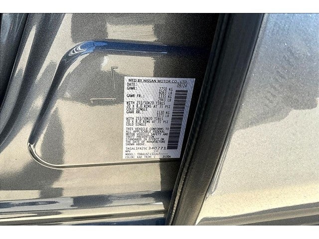 2025 INFINITI QX60 LUXE