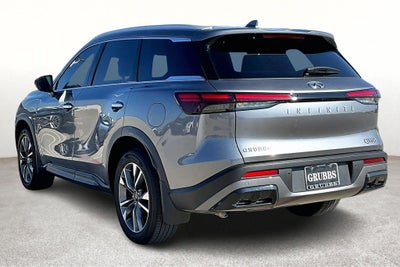 2025 INFINITI QX60 LUXE