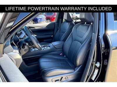 2025 INFINITI QX60 LUXE