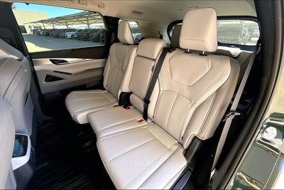 2026 INFINITI QX60 LUXE