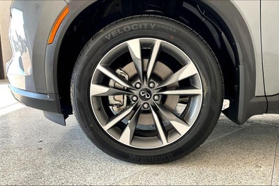 2025 INFINITI QX60 LUXE