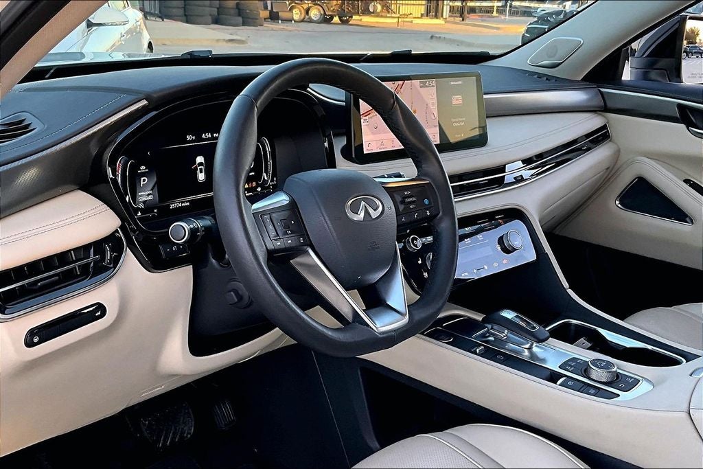 2025 INFINITI QX60 LUXE