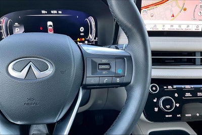 2025 INFINITI QX60 LUXE
