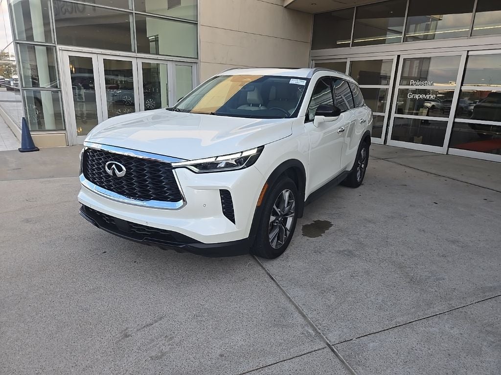 2025 INFINITI QX60 LUXE