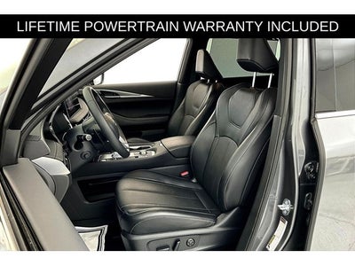 2025 INFINITI QX60 LUXE