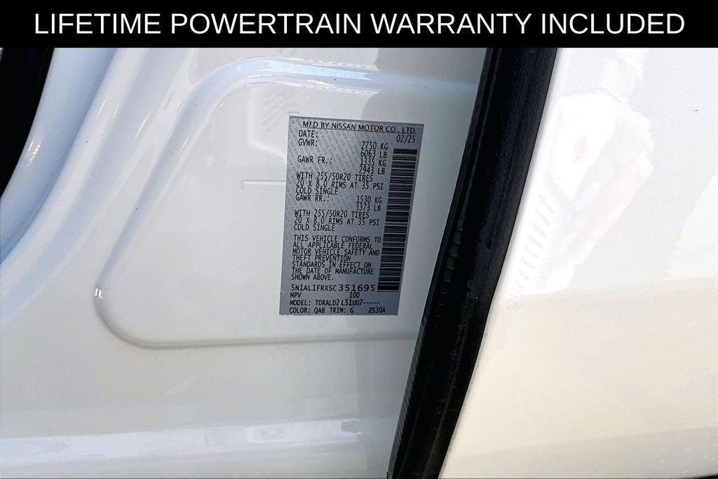 2025 INFINITI QX60 LUXE