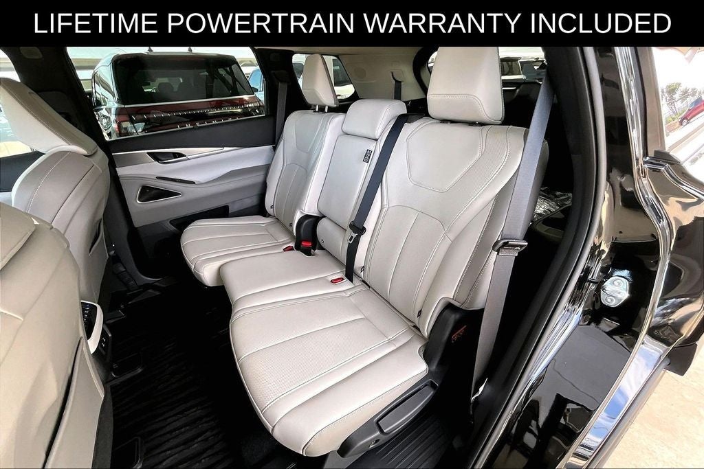 2026 INFINITI QX60 LUXE
