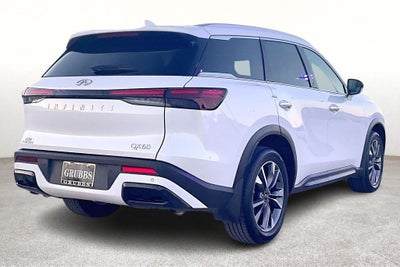 2025 INFINITI QX60 LUXE