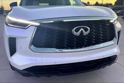 2025 INFINITI QX60 LUXE