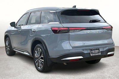 2026 INFINITI QX60 LUXE