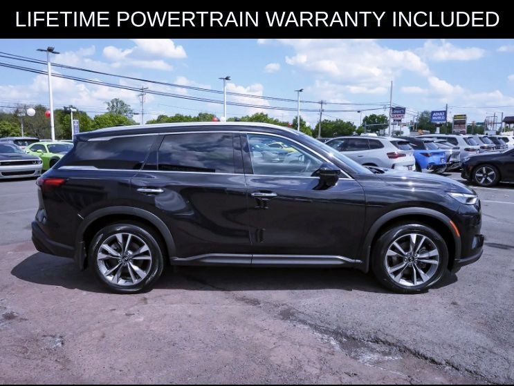 2025 INFINITI QX60 LUXE