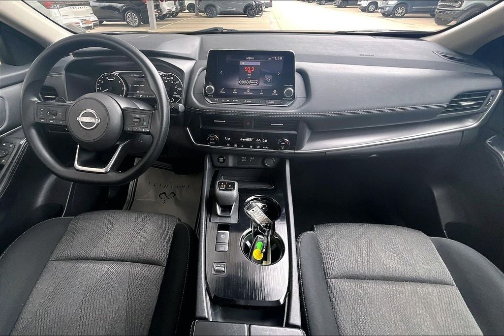 2024 Nissan Rogue SV