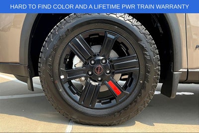 2025 Nissan Rogue Rock Creek