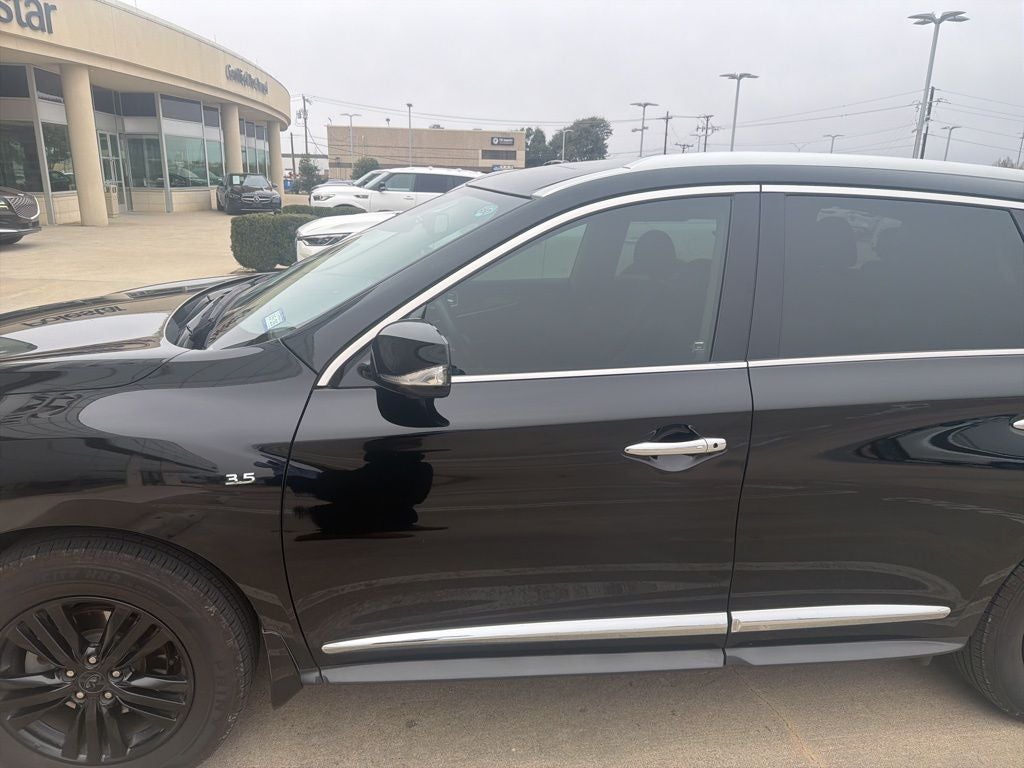 2020 INFINITI QX60 LUXE