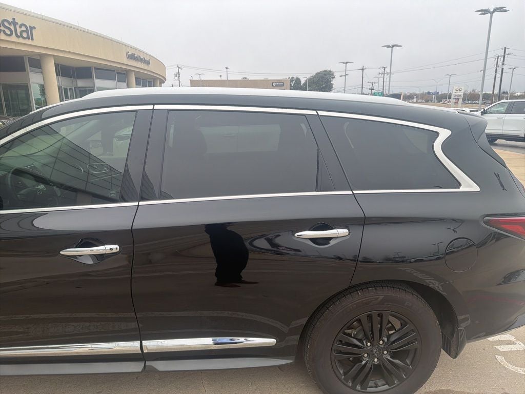 2020 INFINITI QX60 LUXE