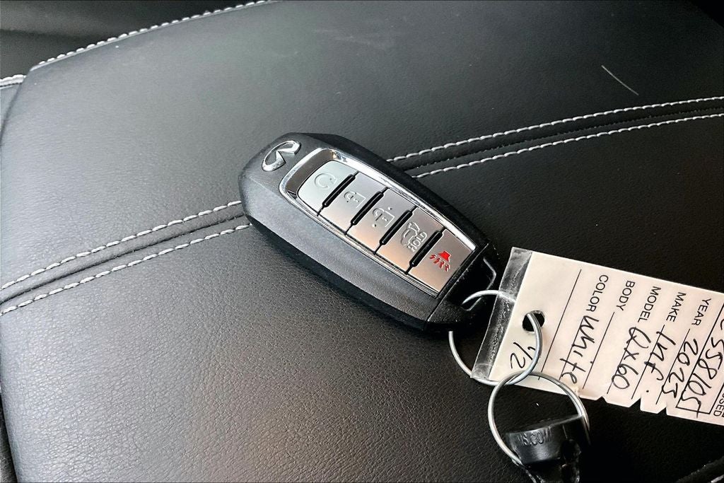 2023 INFINITI QX60 LUXE