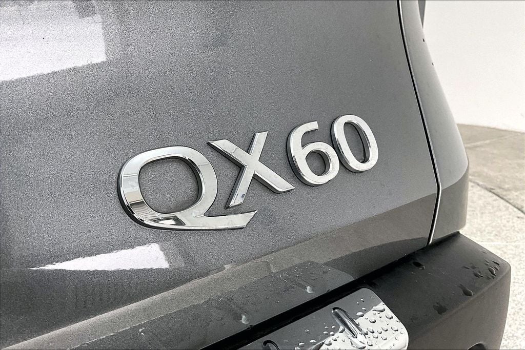 2023 INFINITI QX60 LUXE