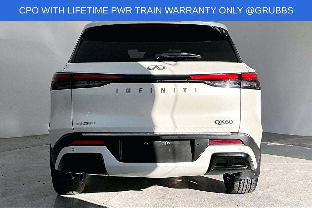 2023 INFINITI QX60 LUXE