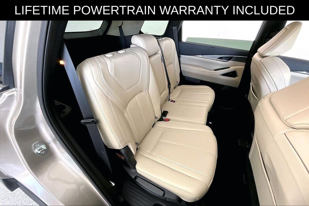 2023 INFINITI QX60 LUXE