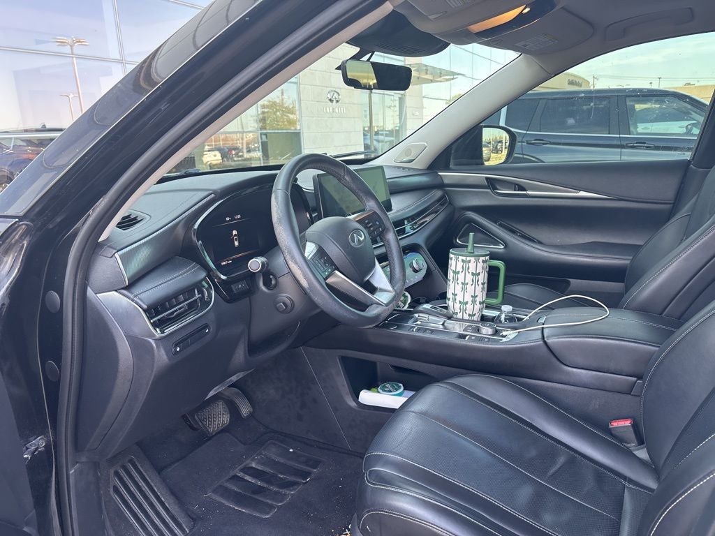 2023 INFINITI QX60 LUXE