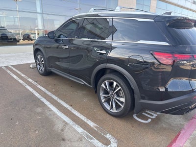 2023 INFINITI QX60 LUXE