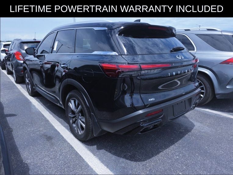 2023 INFINITI QX60 LUXE