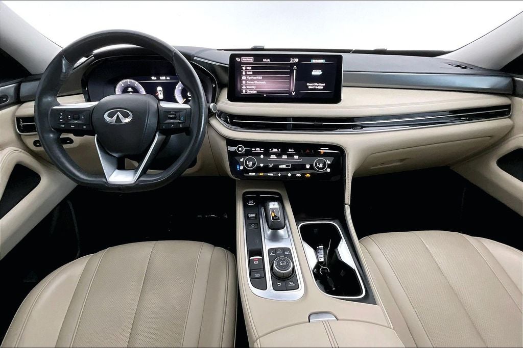 2022 INFINITI QX60 LUXE
