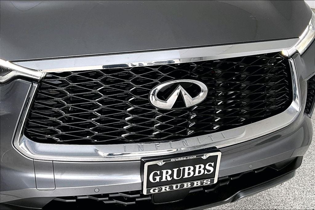 2022 INFINITI QX60 LUXE